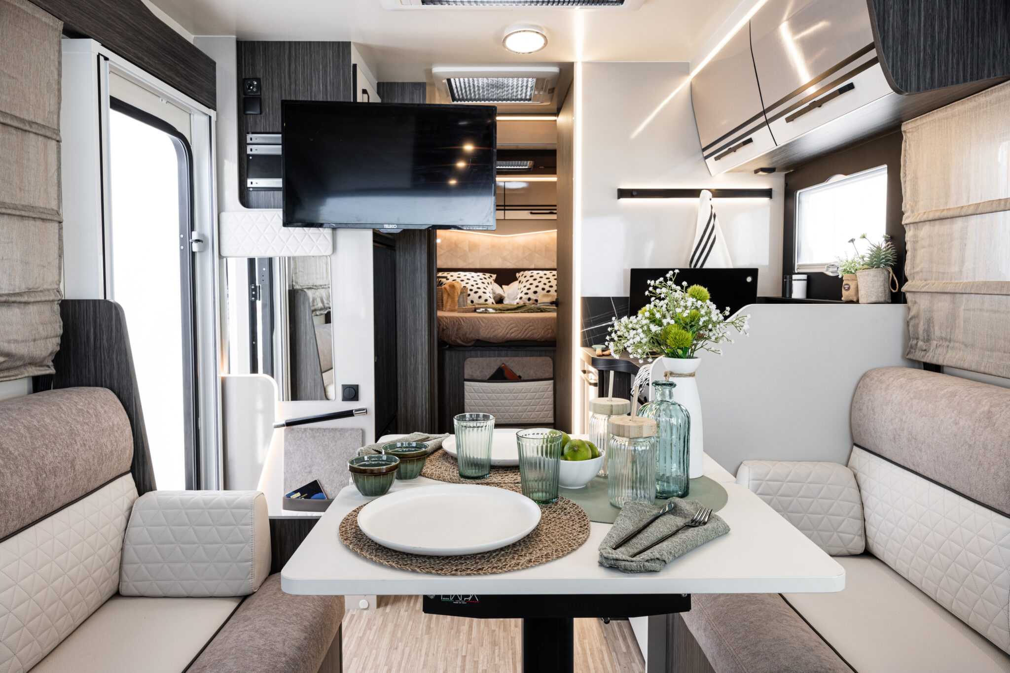 Nevis 881 25 EDITION - Édition Spéciale | McLouis